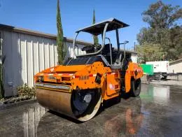 Hamm_HD90K_Combo_Compactor_B.jpg