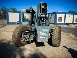 Gradall_534D10_Telehandler_B.jpg