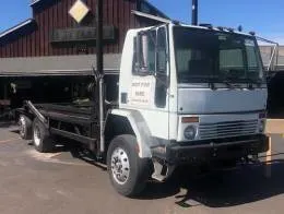 Assets/2004_Sterling_SC800_Hauler_Truck__6
