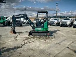 2015_John_Deere_26G_Mini_Excavator_(B)