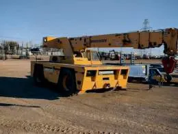 Assets/2011_Broderson_IC-200-3G_Crane__2