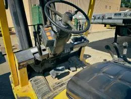 2002_Hyster_50XM_Forklift_F.jpg