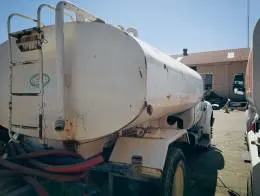 2004_Ford_F750_XL_SD_Water_Truck_E.jpg
