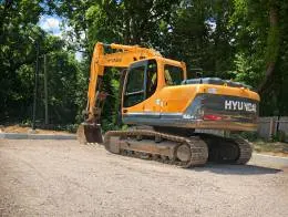 2013_Hyundai_Robex_160LC9_A.jpg