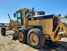 Caterpillar_140H_Motor_Grader_E.jpg