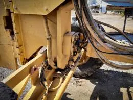 Caterpillar_140H_Motor_Grader_D.jpg