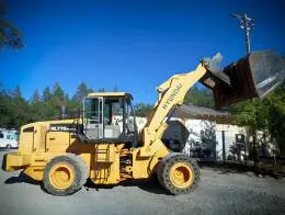 Hyundai_HL770_Wheel_Loader_A.jpg