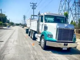 2011_Freightliner_Coronado_Transfer_Dump_B.jpg