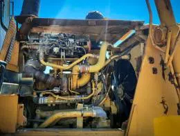 Komatsu_375_Crawler_Dozer_H.jpg