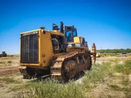 Komatsu_475_Crawler_Dozer_B.jpg