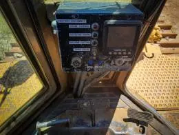 Komatsu_475_Crawler_Dozer_e.jpg