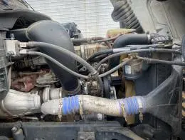 Freightliner_Cascadia_Sleeper_Truck_D.jpg