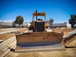 Caterpillar_D6M_Crawler_Dozer_C.jpg