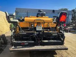 LeeBoy_8515D_Asphalt_Paver_D.jpg