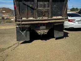 Ford_F650_Dump_Truck_E.jpg