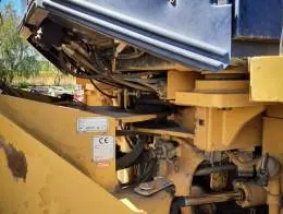 Caterpillar_950G_Wheel_Loader_B.jpg