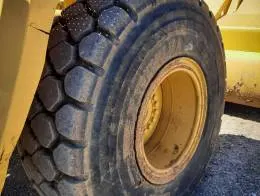 Caterpillar_950G_Wheel_Loader_E.jpg