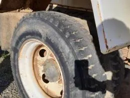 2000_Ford_F750_Water_Truck_D.jpg