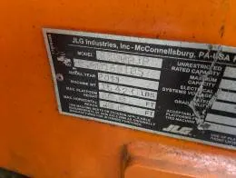 2013_JLG_E300AJP_Articulating_Boom_Lift_E.jpg
