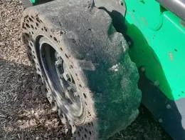 2016_Bobcat_S510_Skid_Steer_Compact_Loader_B.jpg