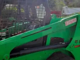 2016_Bobcat_T630_Skid_Steer_Compact_Loader_F.jpg