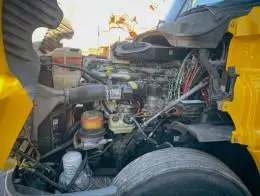 2012_Freightliner_Cascadia_125_Crane_Truck_C.jpg