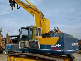 1996_Komatsu_PC200LC3_Excavator_(1)