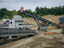 1974_Telsmith_48FC_Crusher_(3)