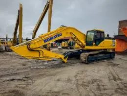 2002_Komatsu_PC300LC_Excavator_Track_(C)