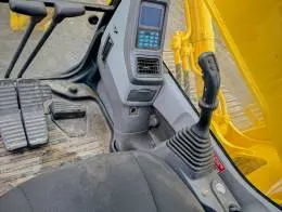 2002_Komatsu_PC300LC_Excavator_Track_(H)
