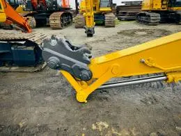 2002_Komatsu_PC300LC_Excavator_Track_(F)