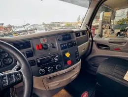 2019_Peterbilt_579_Dump_Truck_(8)_H