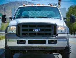 Ford_F550_Service_Truck_B