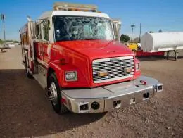 Freightliner_FL70_Fire_Truck_(2)