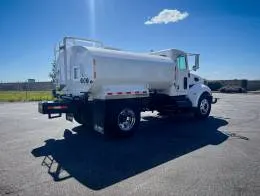 2005_Peterbilt_335_Water_Truck-1852_(3)
