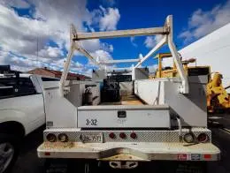 2016_Ford_F550_Service_Truck_(3-32)_5