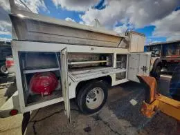 2016_Ford_F550_Service_Truck_(3-32)_7