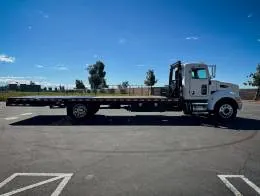 2017_Peterbilt_337_Flat_Bed_Equipment_Hauler-7270_(6)