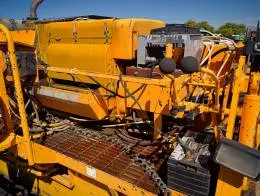 LeeBoy_8500ST_Asphalt_Paver_Track_(4)