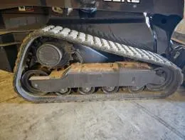 2018_John_Deere_325G_Mini_Excavator_(5)