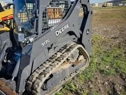 2019_John_Deere_317G_Skid_Steer_(2)