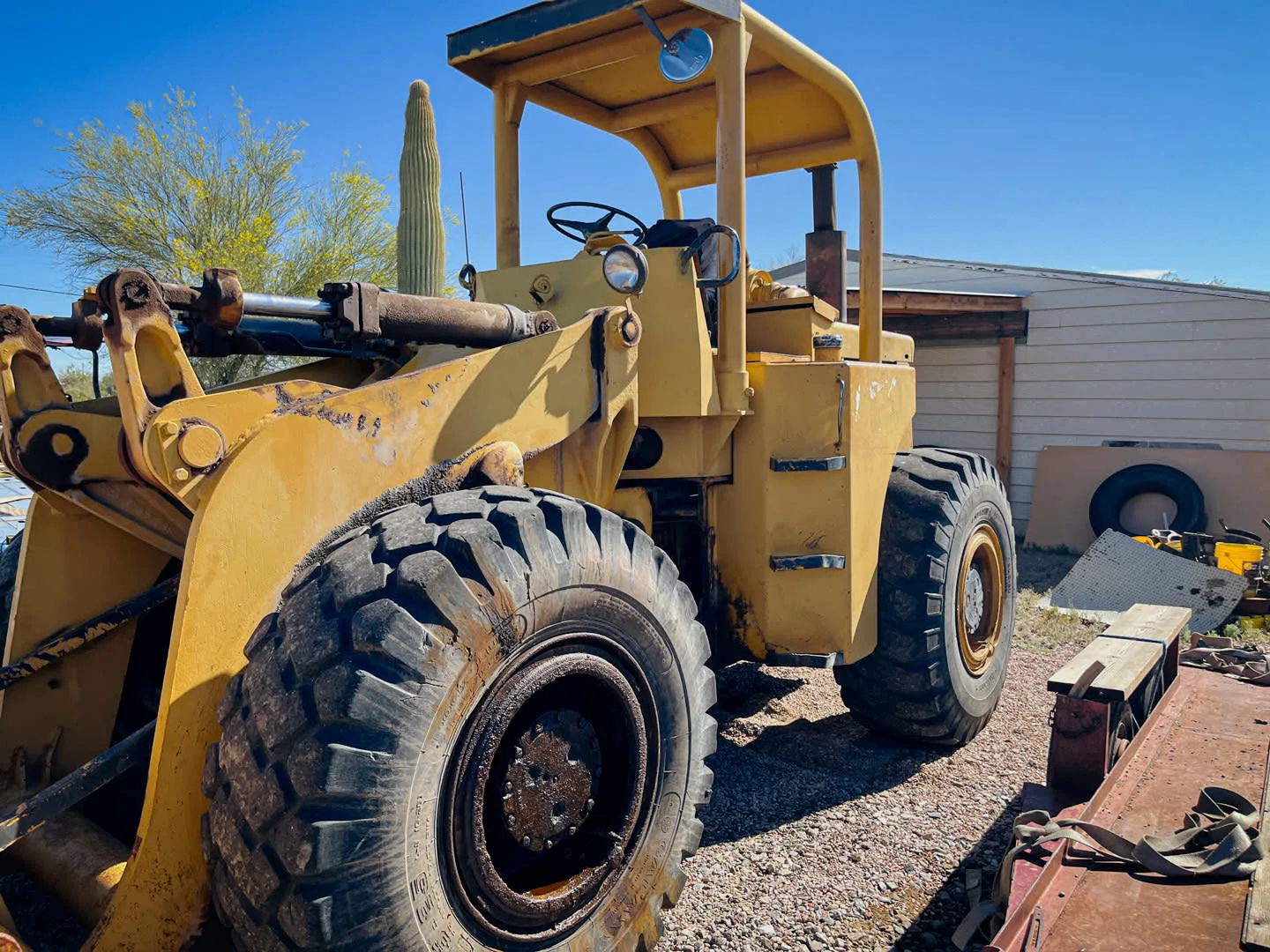 Michigan_75_C3A_Wheel_Loader_(1)