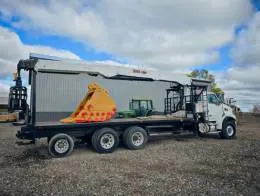 2005_Sterling_L9500_Grapple_Truck_(6)