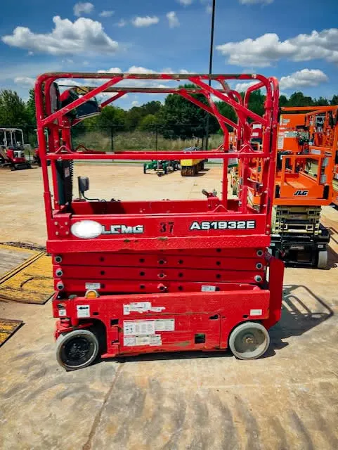 Assets/2020_LGMG_AS1932E_Scissor_Lift__1