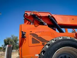 2013_Skytrak_6042_Telehandler_(5)