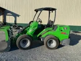Avant 755 Wheel Loader_1