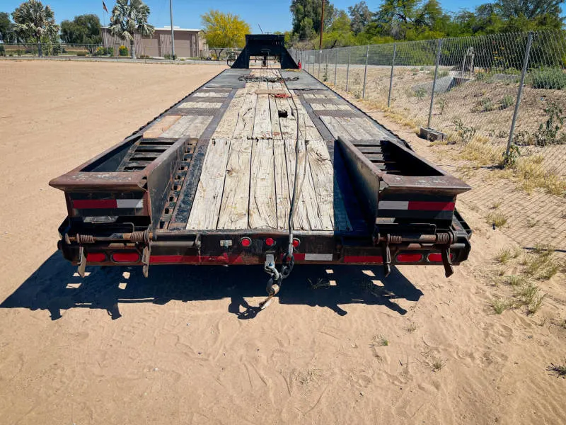 Big Tex 36FT Gooseneck Big_Tex_36FT_Gooseneck_Trailer_(1)