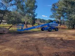 1997_Genie_S80_Boom_Lift_(2)