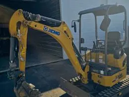 XCMG_XE18U_Mini_Excavator_(2)
