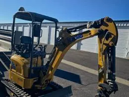 XCMG_XE18U_Mini_Excavator_(3)